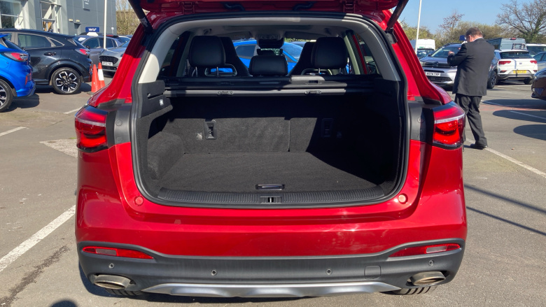 MG Hs 1.5 T-GDI Exclusive 5dr DCT Petrol Hatchback